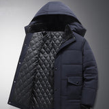 Veliki i visoki muški kaput