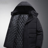 Veliki i visoki muški kaput