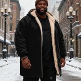 Veliki i visoki muški kaput od baršuna s kapuljačom