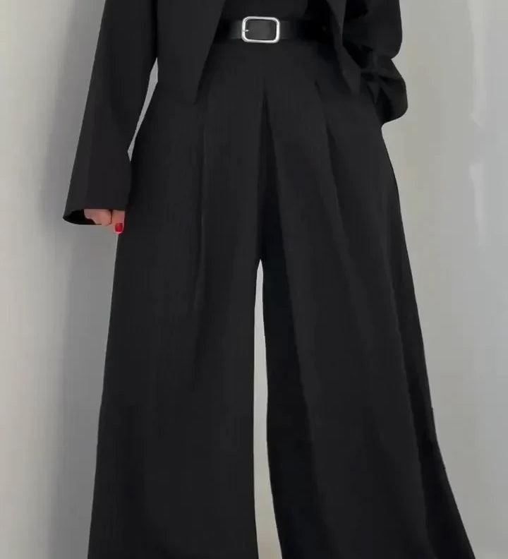 Aritzia | Ženski bustier set + jakna – elegantan i trendi stil