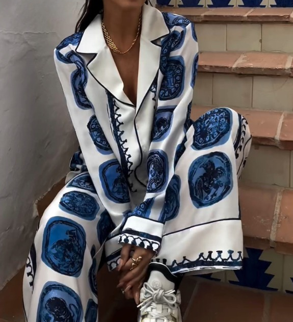 Petra - Chic Casual Set