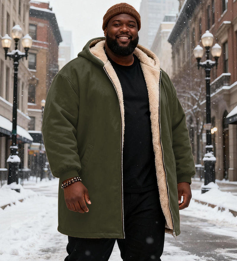 Veliki i visoki muški kaput od baršuna s kapuljačom