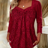 Top s kvadratnim izrezom i čipkom ispod pazuha