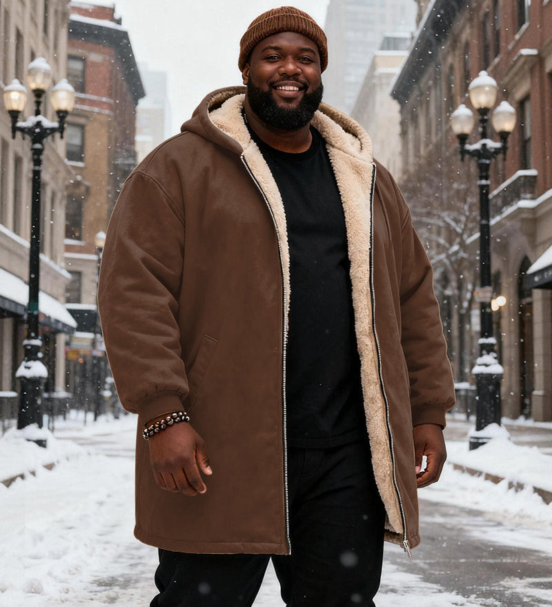 Veliki i visoki muški kaput od baršuna s kapuljačom