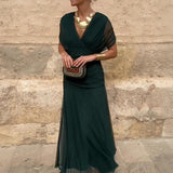 Elegantna fantasy maxi haljina s V-izrezom