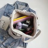 Tilda – Rebrasta tote torba s ukrasnim užetom