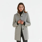 Dajana – Klasični Vuneni Kaput S Retro Gumbima