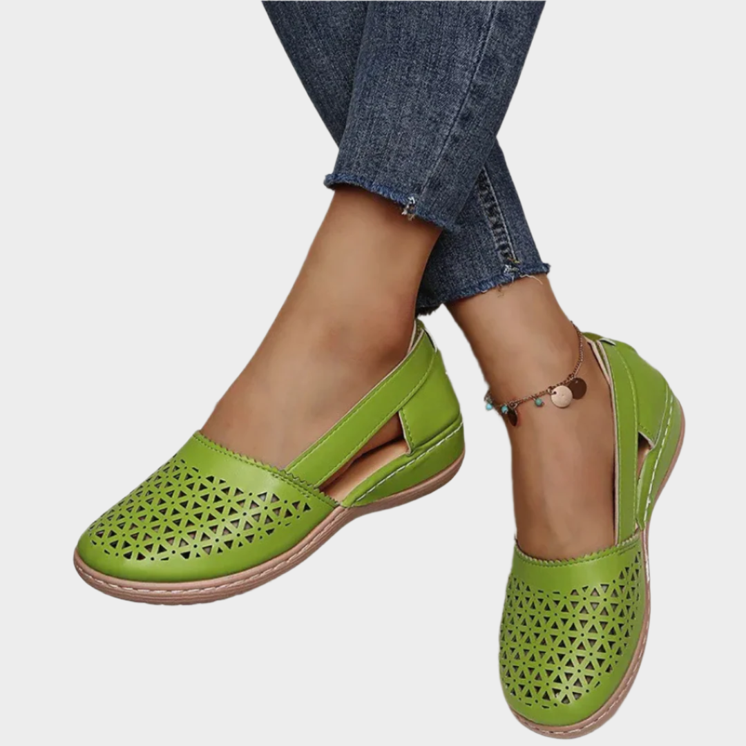 Anatomske Baletanke s Izrezima i Trakom