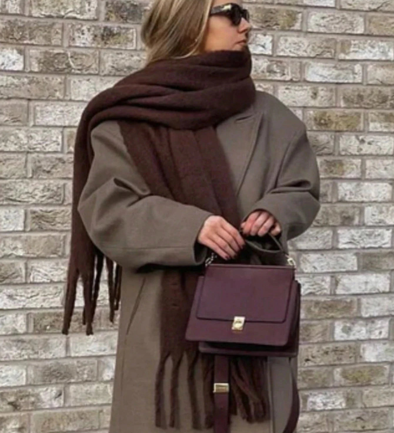 Elegantni ženski zimski šal