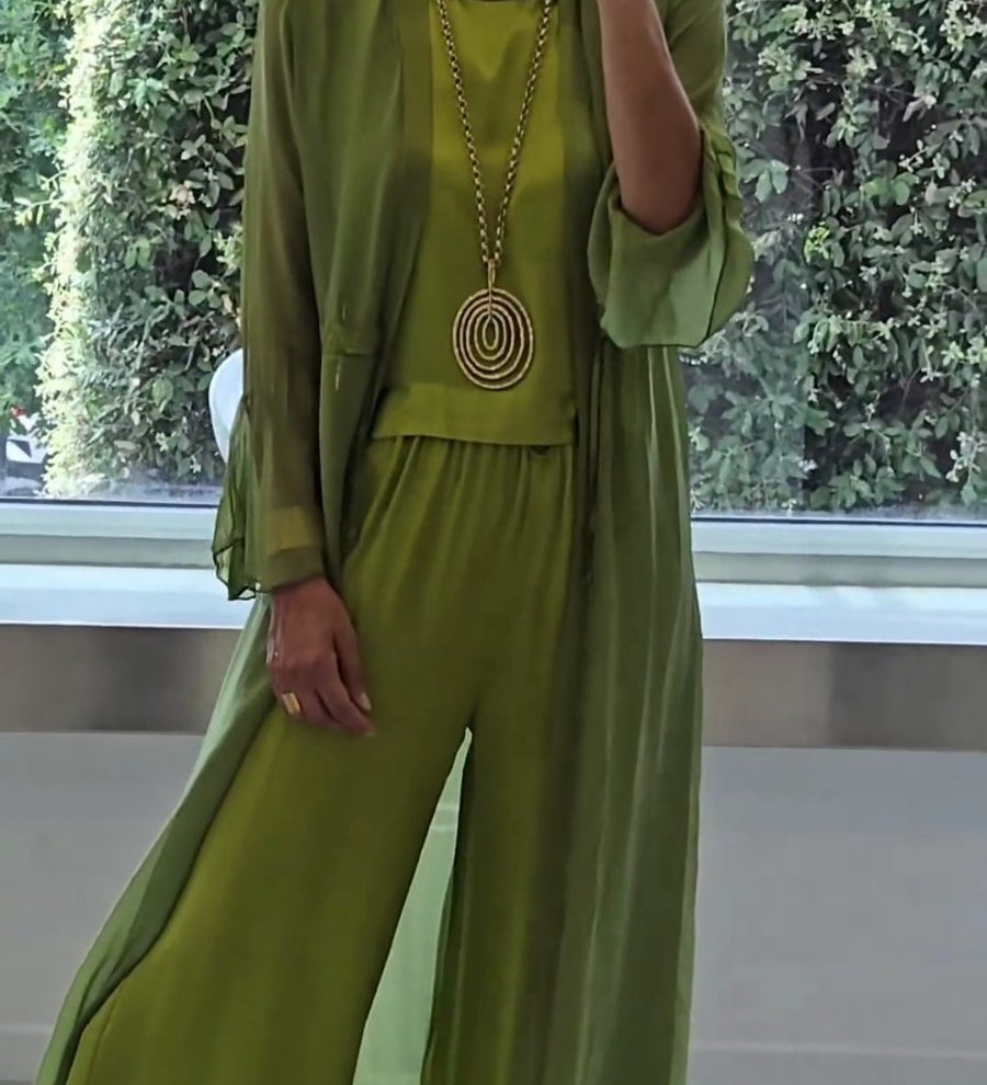 Lindsy - Elegantna Udobna Komplet