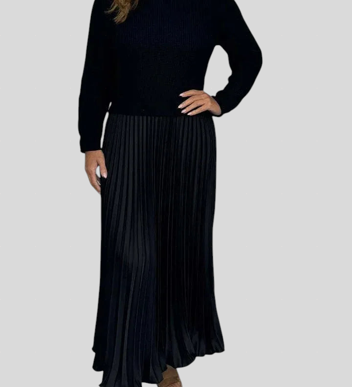 Claudia - Plisirana Haljina s Puloverom